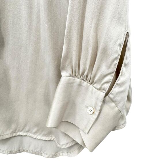Everlane Cream Gray Silver Satin Silk Long Sleeve Button Up Collared Blouse - Picture 6 of 10